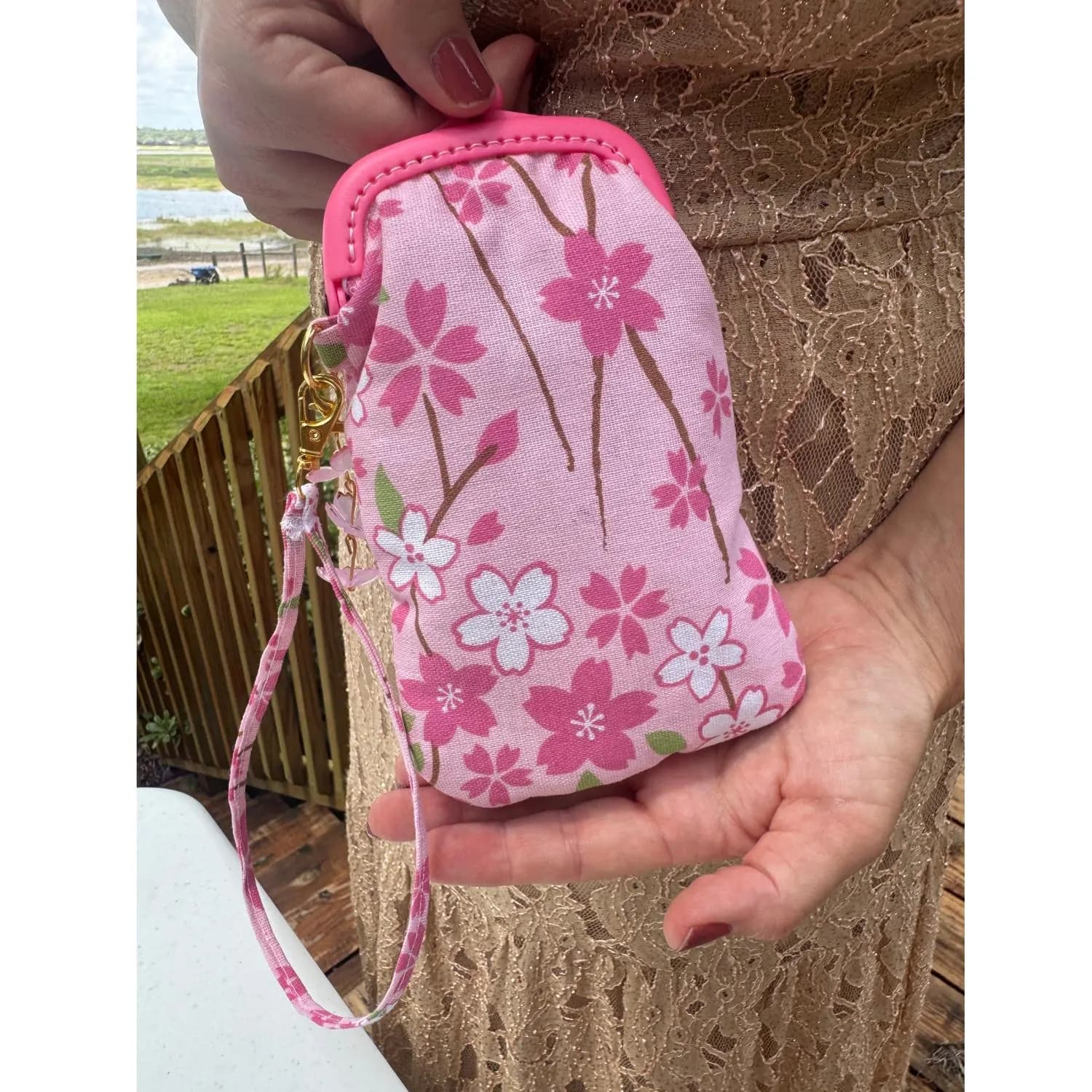 Sakura Eyeglass Case Vintage Japanese Tenugui Glasses Pouch Kiss Lock Case with Wristlet