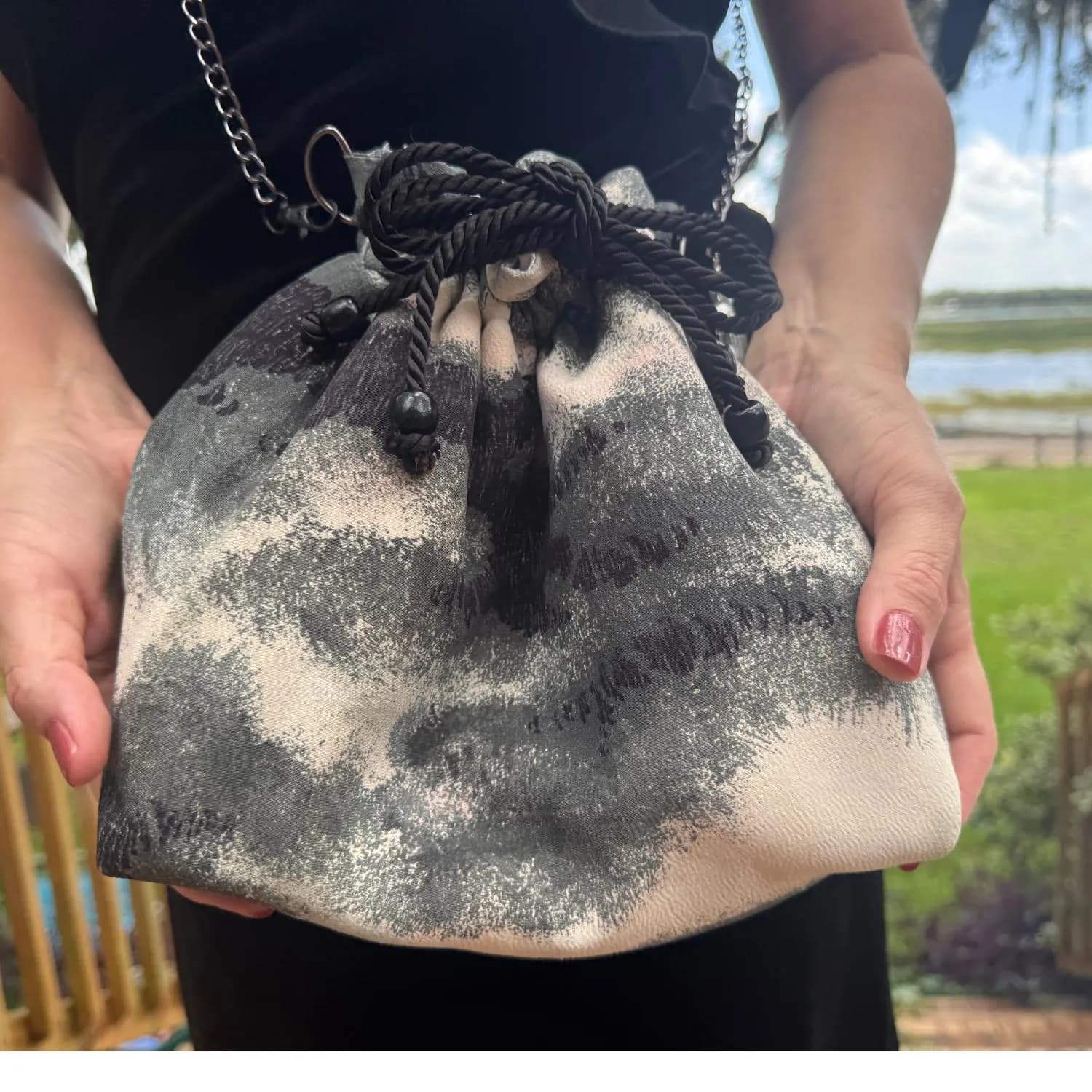 Gray Chirimen Silk Kinchaku Bag Upcycled Japanese Haori Drawstring Crossbody Purse Slouch Pouch